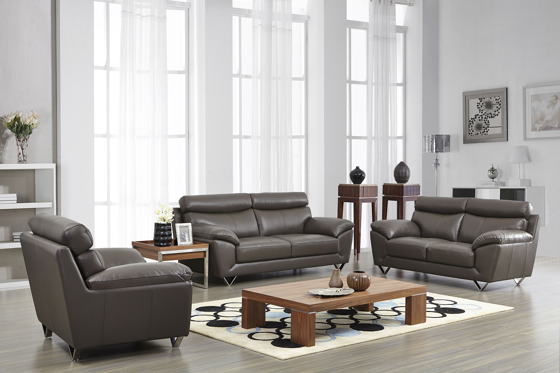 leather sofa with stainless steel legs