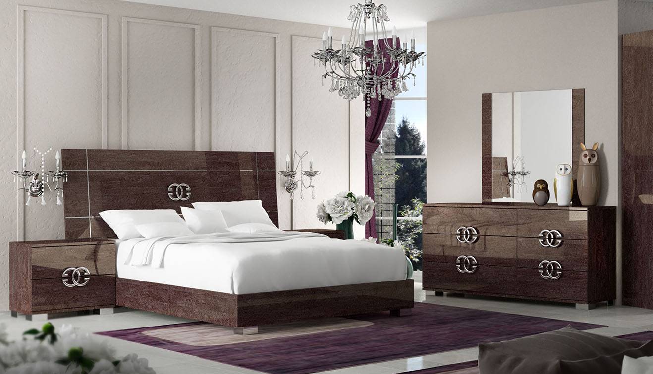 exclusive bedroom furniture set